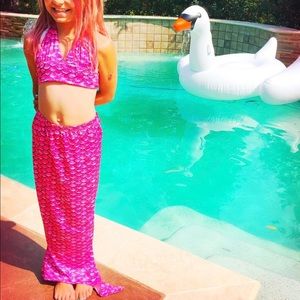 🧜‍♀️ Mermaid Pink Bathing Suit Bikini Fin Coverup